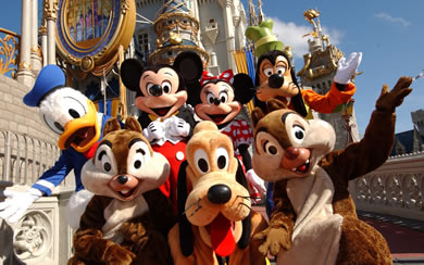 DISNEY + UNIVERSAL 2